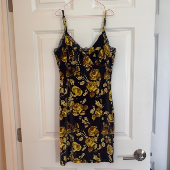 Urban Outfitters Dresses & Skirts - Urban Outfitters Gold Green Mini